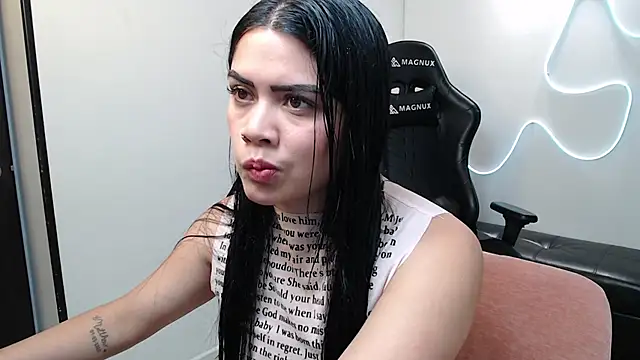 Snapshot of team_dinamite69 chatting on 03-07-25, 02:23 team dinamite69 online show from 03-07-25, 02:23