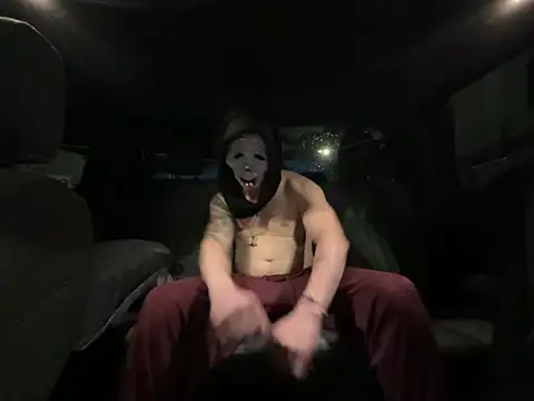 skittlez82 online show from 10-26-25, 03:12