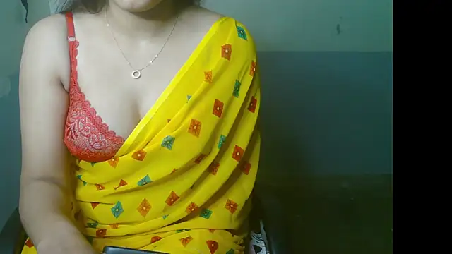 NithyaSingh online show from 12-17-24, 06:02