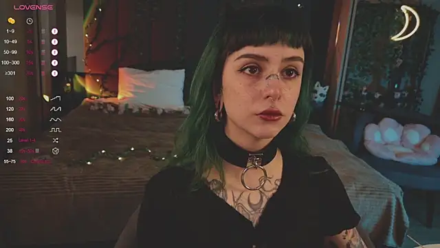 MichaellaMoon online show from 02-27-25, 11:52