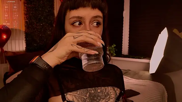 MichaellaMoon online show from 02-13-26, 07:10