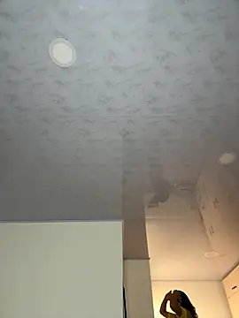 Iris lee online show from 10-29-25, 07:26