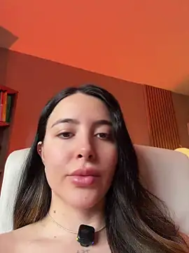 Alessia-miller  online show from 07-27-26, 10:17