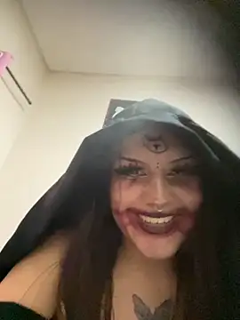 belletotosa online show from 10-15-25, 09:48