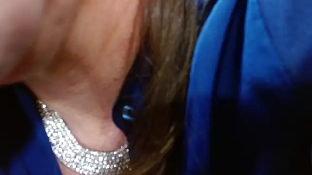 MelaniaKnauss online show from 01-06-25, 07:56