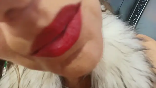 MelaniaKnauss online show from 02-28-25, 08:07