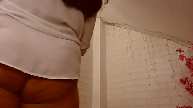 kymberly 008 online show from 02-15-25, 09:48