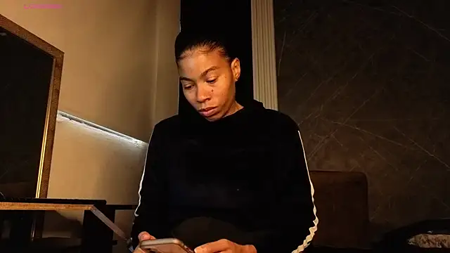 YummyDuooo online show from 11-29-25, 11:57