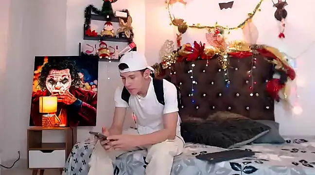 flowers18 online show from 12-21-24, 02:30