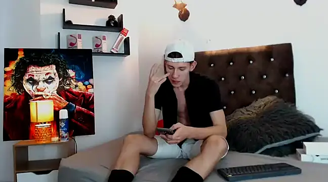 flowers18 online show from 01-11-25, 09:25