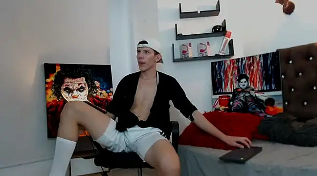 flowers18 online show from 01-25-25, 09:25