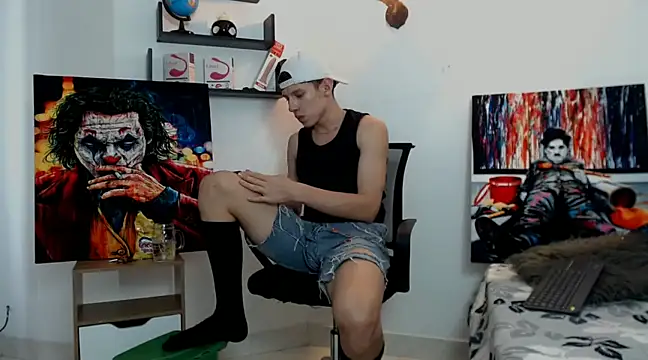 flowers18 online show from 01-28-25, 09:19