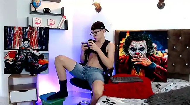 flowers18 online show from 02-25-25, 09:46