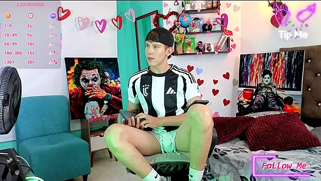 flowers18 online show from 09-25-25, 10:46