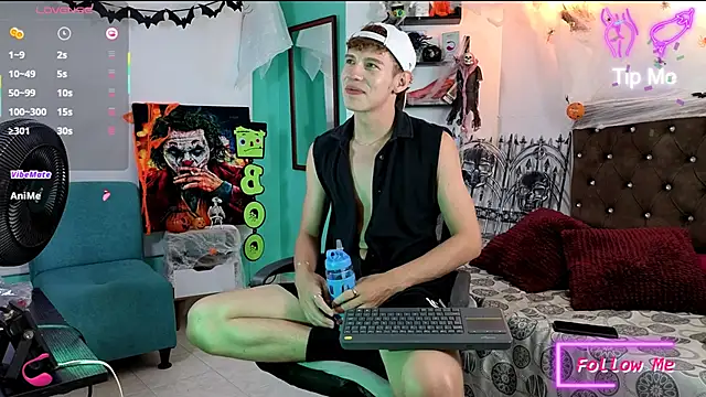 flowers18 online show from 10-21-25, 09:48