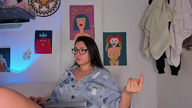 azumi cutiepie  online show from 03-03-25, 11:24