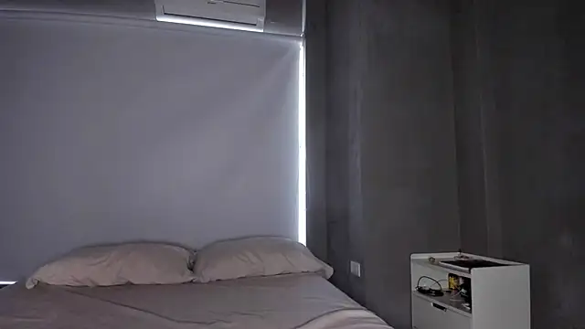 azumi cutiepie  online show from 09-22-25, 01:57