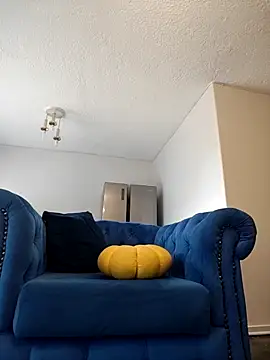 Snapshot of Drippincaty chatting on 10-07-25, 10:56 Drippincaty online show from 10-07-25, 10:56