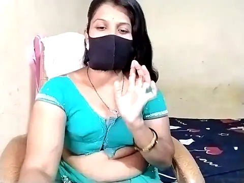 Snapshot of Mumbaistar chatting on 09-15-25, 10:48 Mumbaistar online show from 09-15-25, 10:48