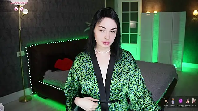 Miss Elia online show from 02-09-26, 03:27