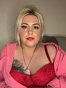 Blondiee3088 online show from 12-19-24, 03:41