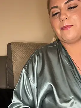 Blondiee3088 online show from 02-20-25, 08:14