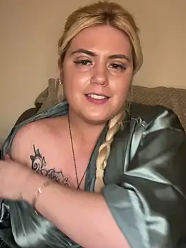 Blondiee3088 online show from 02-25-25, 11:44