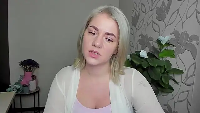 MariaSttone online show from 11-11-25, 12:38