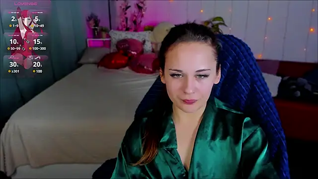 Makima lee online show from 02-08-25, 01:33