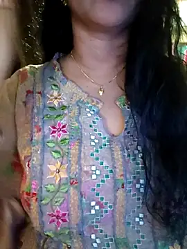 Snapshot of Bangarupapa chatting on 07-12-26, 05:31 Bangarupapa online show from 07-12-26, 05:31