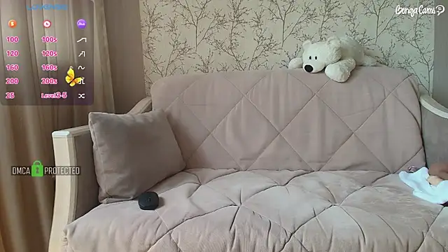 MilfeaN online show from 03-11-25, 09:13