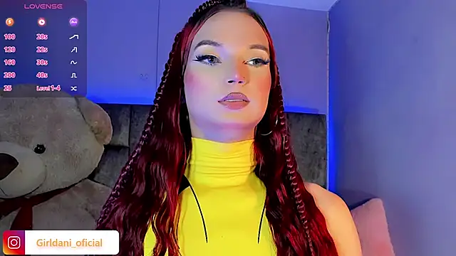 Snapshot of Liittle_foxxxy chatting on 12-13-24, 09:57 Liittle foxxxy online show from 12-13-24, 09:57