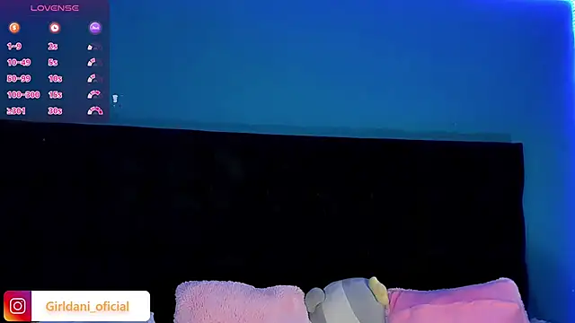 Snapshot of Liittle_foxxxy chatting on 01-09-25, 06:06 Liittle foxxxy online show from 01-09-25, 06:06