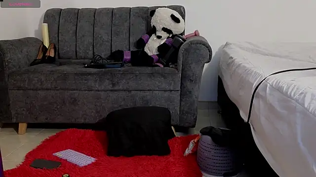 Snapshot of Katt_BDSM chatting on 03-18-25, 07:42 Katt BDSM online show from 03-18-25, 07:42