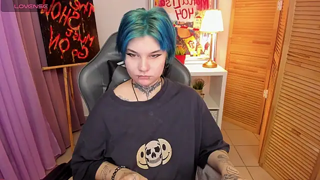 mekurisu online show from 02-07-25, 06:14