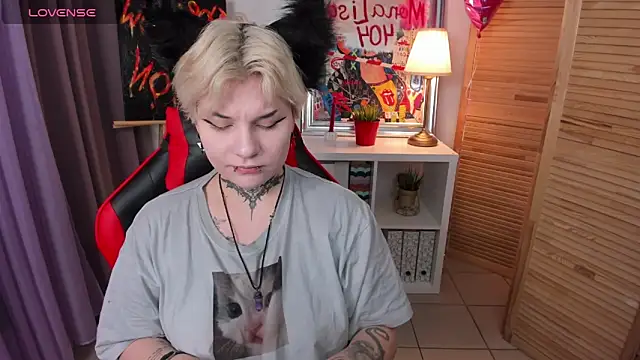 mekurisu online show from 03-21-25, 01:13