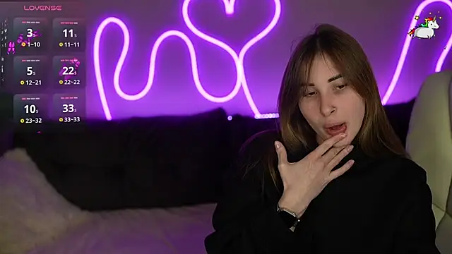 JennyyLuv online show from 11-29-25, 08:12