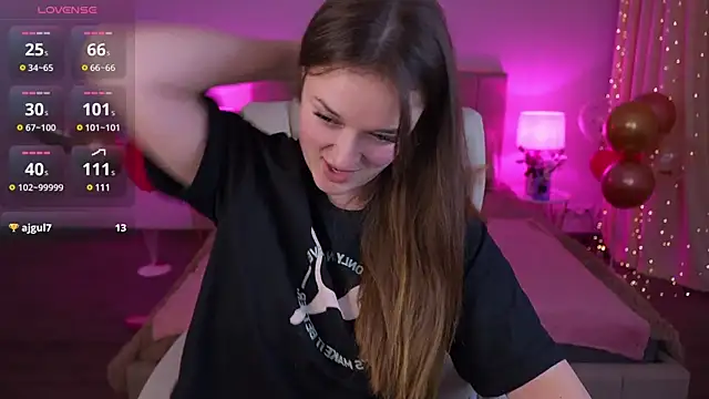 DonnaLustt online show from 02-14-25, 03:00