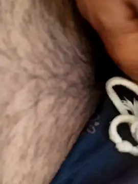 saloni19881 online show from 09-10-25, 03:50