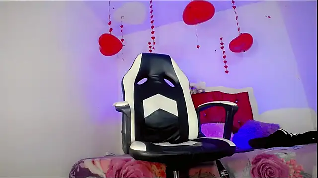 Gabyqueen70 online show from 02-19-25, 11:14