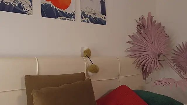 tiffannyjons online show from 12-26-24, 11:13