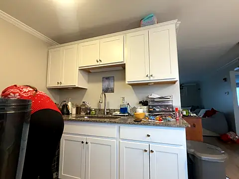 MissSwitch online show from 12-02-25, 02:23