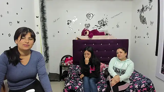 Luna Star Sl online show from 01-18-25, 12:26