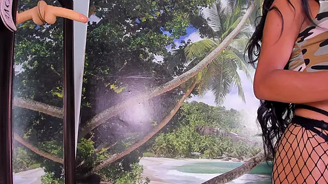 Mieldeluna online show from 01-30-25, 10:08