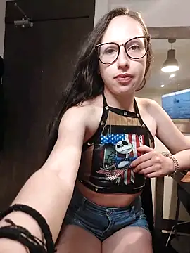 Snapshot of milena_23x chatting on 02-22-25, 10:20 milena 23x online show from 02-22-25, 10:20