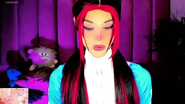 Snapshot of dollswit01 chatting on 10-11-25, 11:14 dollswit01 online show from 10-11-25, 11:14