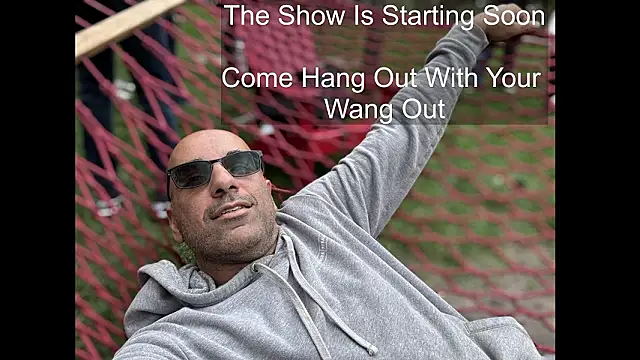 bear russian hunk online show from 02-06-26, 01:58