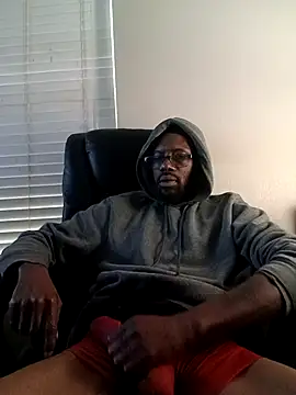 Snapshot of Txdarkmeat74 chatting on 12-02-25, 02:12 Txdarkmeat74 online show from 12-02-25, 02:12