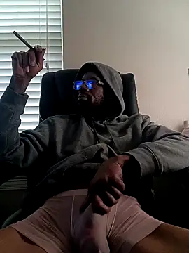 Snapshot of Txdarkmeat74 chatting on 12-05-25, 02:14 Txdarkmeat74 online show from 12-05-25, 02:14