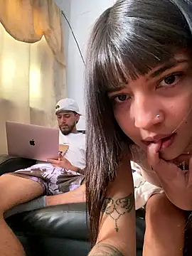 Snapshot of Rouuus12 chatting on 01-07-26, 01:57 Rouuus12 online show from 01-07-26, 01:57